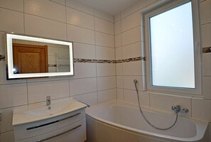 Shower, hair dryer - Kliffrand 16 Comfortable holiday residence (Glowe)