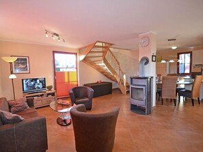 Smart-tv en een open haard