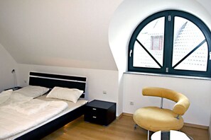 3 bedrooms, desk, free WiFi - Rebecka Comfortable holiday residence (Glowe)