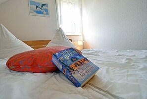 2 bedrooms, iron/ironing board, free WiFi - Seagull Comfortable holiday residence (Glowe, Jasmund, Rügen, Ostsee)
