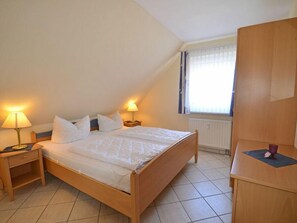 3 bedrooms, free WiFi - Lotte Comfortable holiday residence (Glowe)