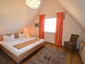 2 室のベッドルーム、WiFi (無料)