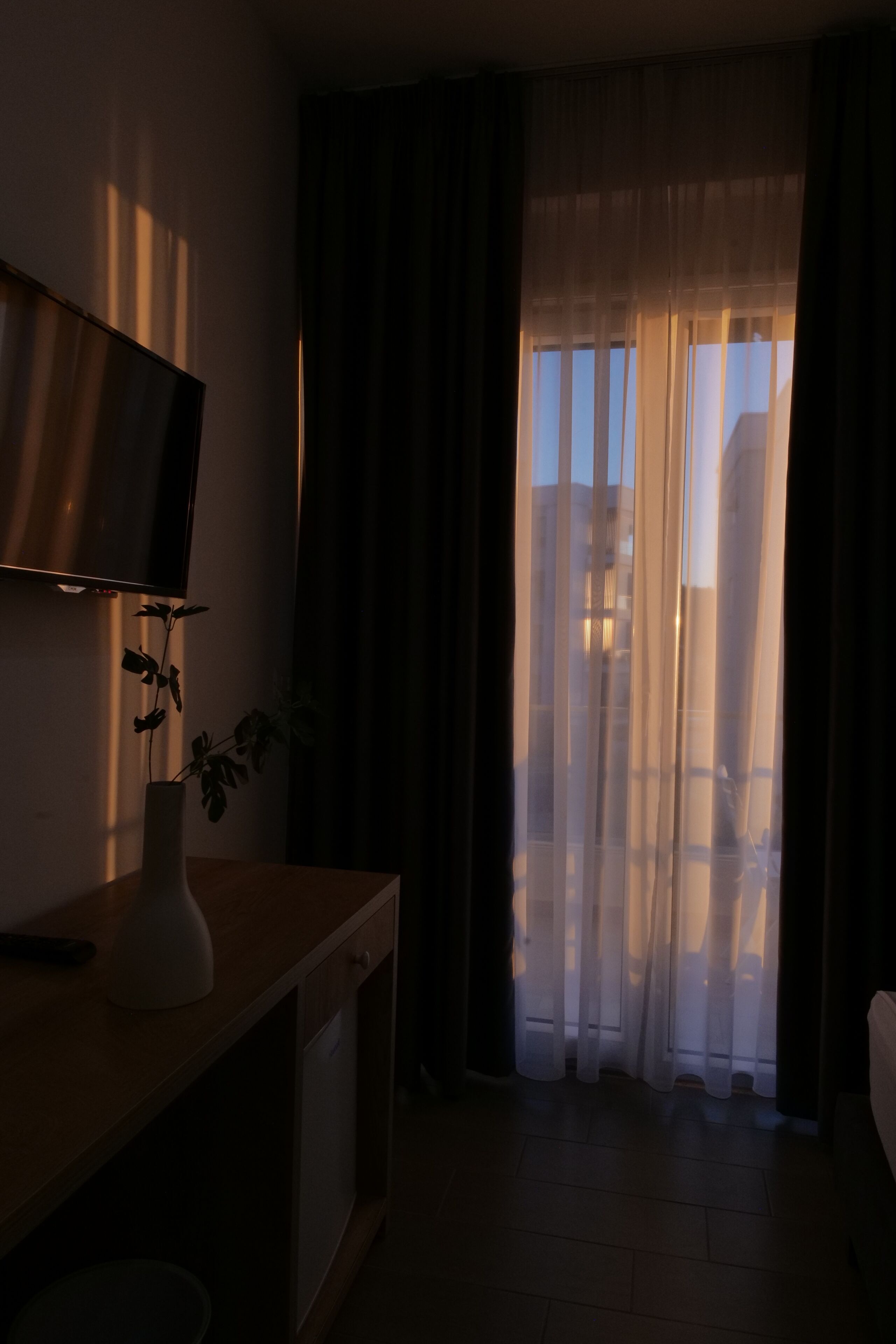 Dobbeltrom – classic | Skrivebord, strykejern/-brett, wi-fi (inkludert) og sengetøy