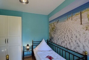 2 bedrooms, free WiFi - Albatros Comfortable holiday residence (Juliusruh)