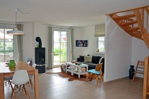 Interior - Seagrass Comfortable holiday residence (Glowe)