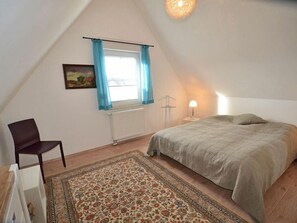 2 chambres, bureau, fer et planche à repasser, Wi-Fi gratuit