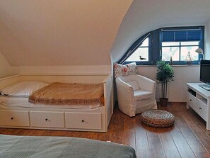 2 bedrooms, WiFi