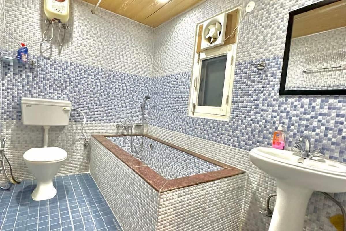 Camera Classic, vista valle | Bagno | Asciugamani
