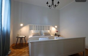 2 Schlafzimmer, Bügeleisen/Bügelbrett, WLAN, Bettwäsche