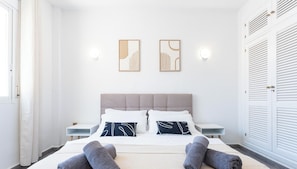 2 chambres, fer et planche à repasser, accès au Wi-Fi (inclus)
