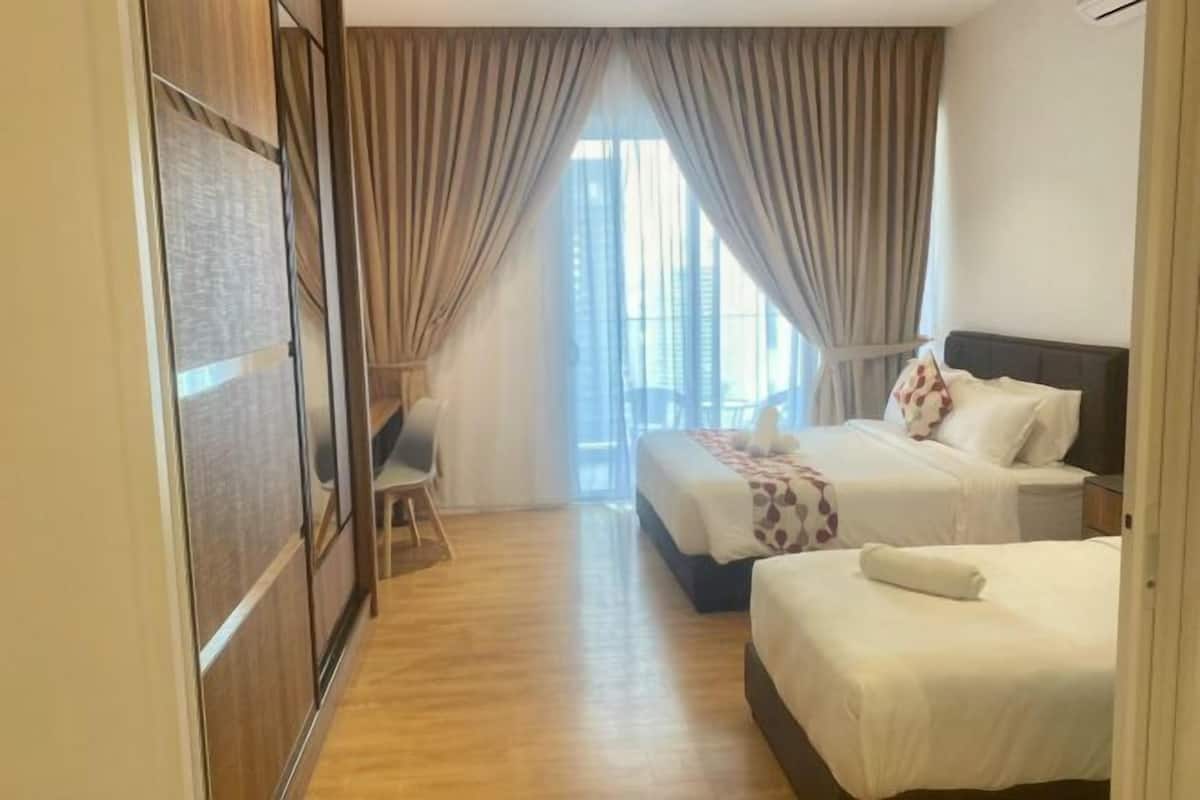 1 bedroom, laptop workspace, iron/ironing board, free WiFi