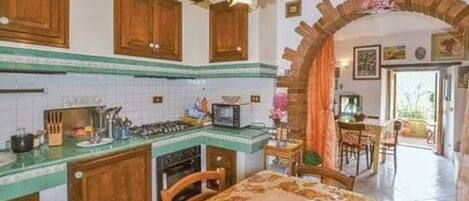 Refrigerador, horno y parrilla de estufa