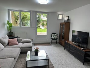 Smart TV, video games, stereo