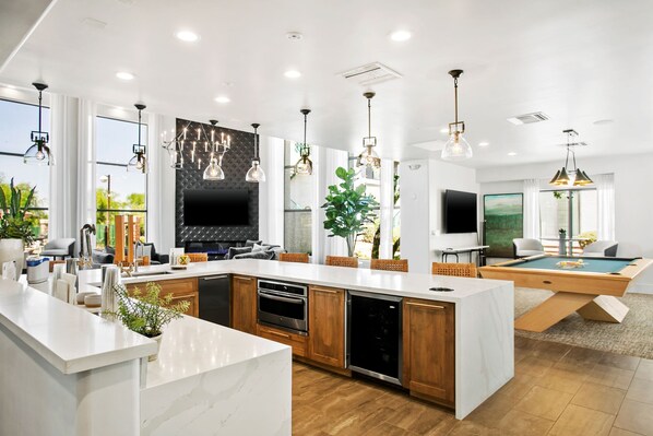 Interior - CozySuites at Kierland Commons with pool #01 (Scottsdale)