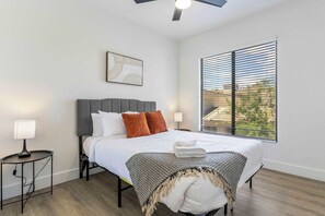 2 chambres, bureau, fer et planche à repasser, Wi-Fi