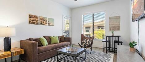 Televisión y oficina