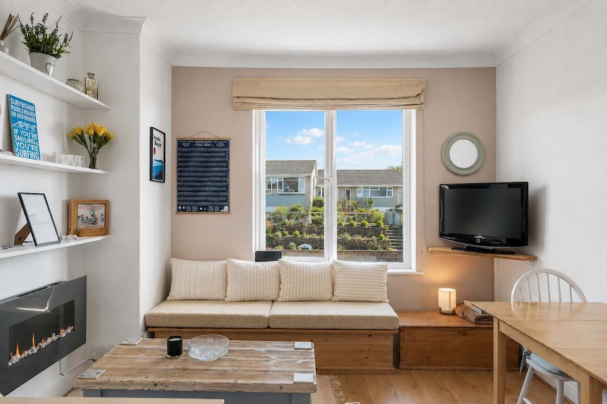 Apartment, Expansive Sea Views, Private Parking - Bideford