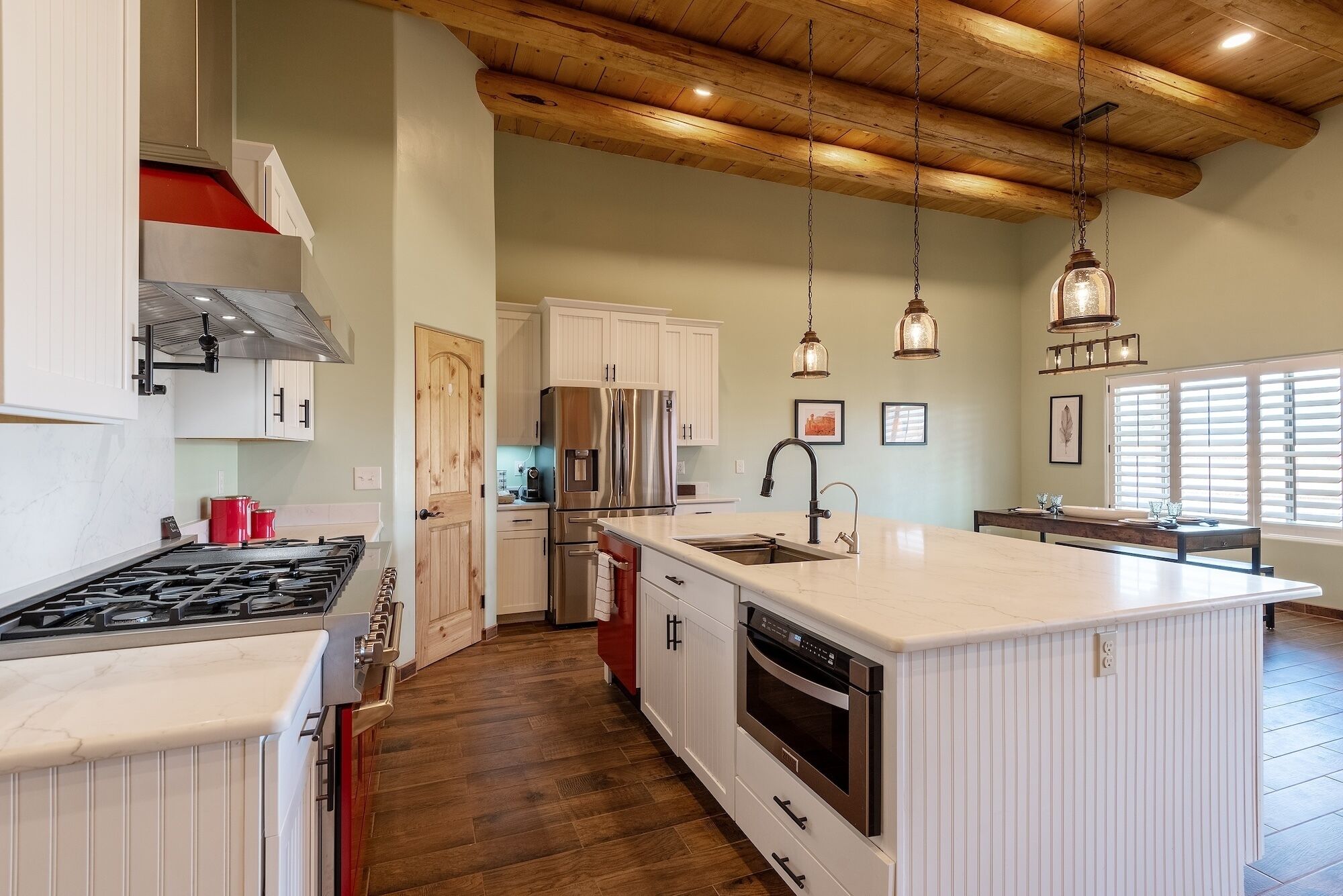 Brand New Listing! Summer stays available! Luxury Taos Home with Mountain Views