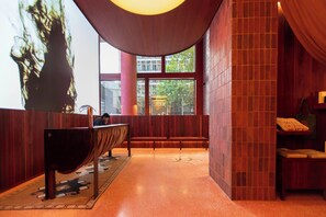 Reception - Hyde Melbourne Place (Melbourne)