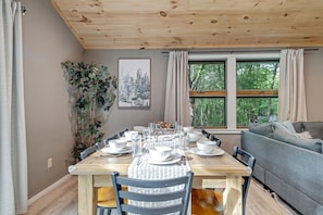 Dining - Waterfront Family Escape w/ Hot Tub and Game Room (Albrightsville)