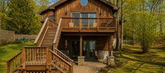 Seneca Wine Trail | Lakefront | Hot Tub | Dock