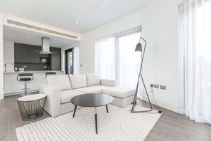 TV - Luxury retreat in the heart of Shoreditch (G) (Greater London)