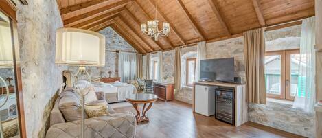 Apartamento luxo | Edredons de pluma, Wi-Fi de cortesia