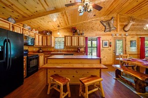 Fridge, microwave, oven, stovetop - Lost By The Pond Cabin | Hochatown Cabin with Fishing Pond, Hot Tub, Fireplace & Pets (Hochatown)