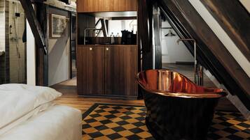 Premium-Suite | Zimmersafe, Verdunkelungsvorhänge, schallisolierte Zimmer