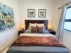 1 bedroom, iron/ironing board, Internet, bed sheets - Ajijic Modern 1 Bedroom Guesthouse -Patio - BBQ - Bikes - Gym - Pickleball Court (San Antonio Tlayacapan)