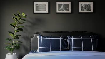 Camera doppia | Una scrivania, Wi-Fi gratuito