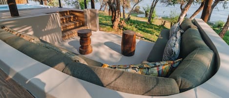 Superior Tent | Terrace/patio