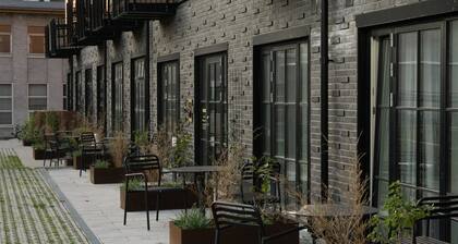 Flora Apartment Hotel