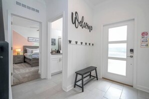 4 Schlafzimmer, Bügeleisen/Bügelbrett, Reisekinderbett, kostenloses WLAN