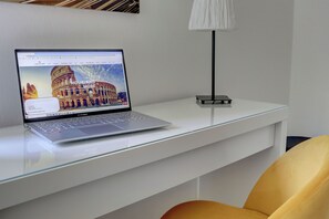 Lägenhet | Strykjärn/strykbräda, gratis barnsängar, resesäng och gratis wi-fi