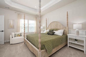 3 bedrooms, iron/ironing board, WiFi, bed sheets - Beautiful Three Bedroom Townhome w/ Nice Amenities (Berlin)