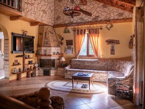 Living area - Cabana Barbu (Sebeș)