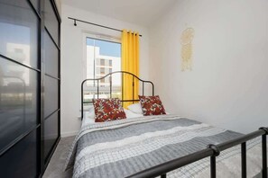 1 室のベッドルーム、アイロン / アイロン台、WiFi、ベッドシーツ