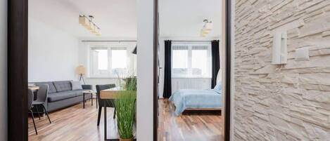 1 chambre, fer et planche à repasser, Wi-Fi, draps fournis