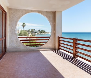 4 bedrooms - Villa Sulla Spiaggia (Noto)