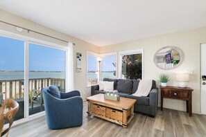 Smart TV y monitor de computadora 