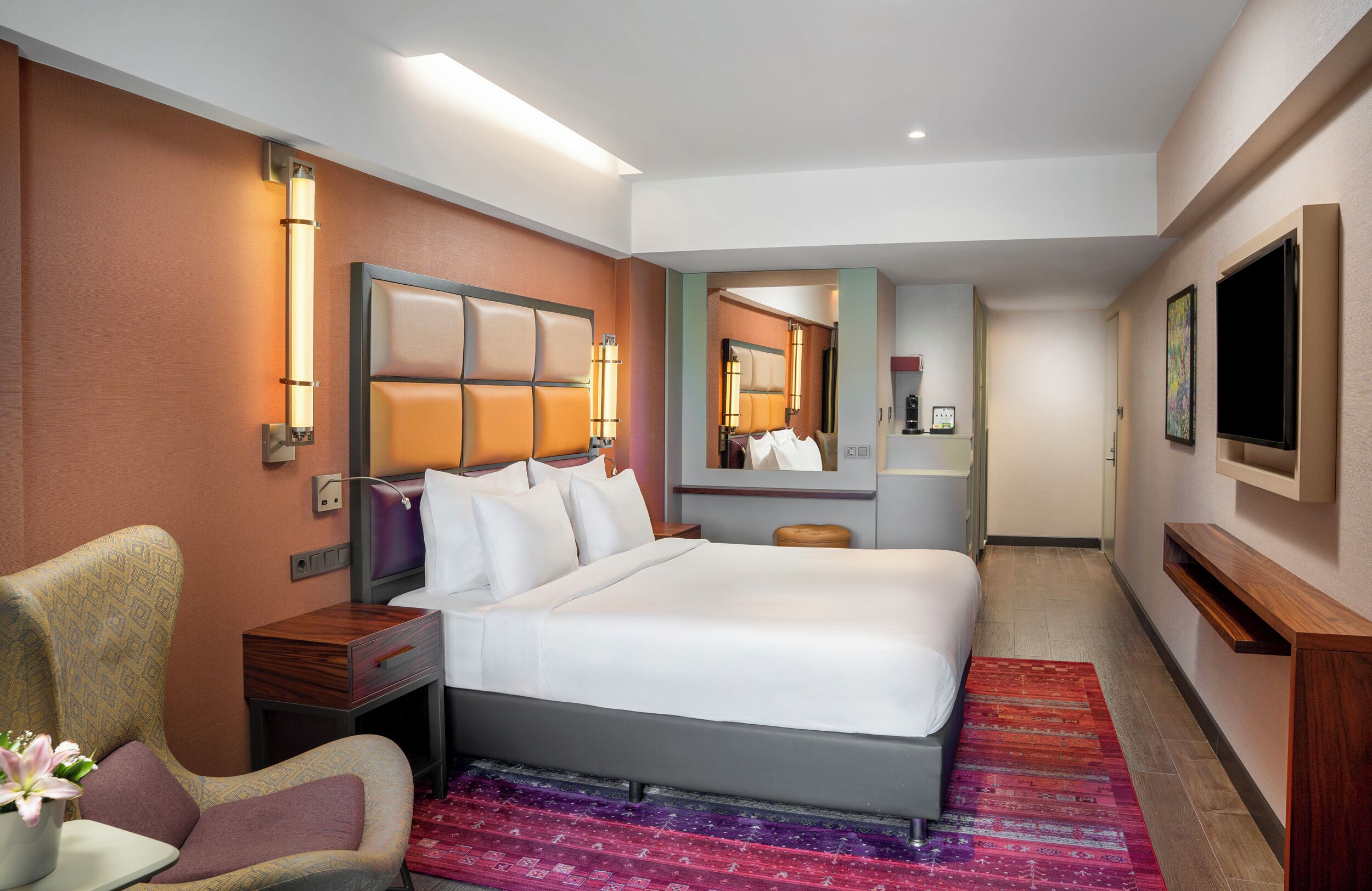 Ropa de cama de alta calidad y minibar 
