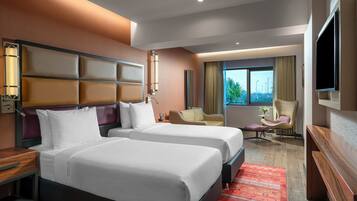 Espacio para trabajar con laptop y sistema de insonorización