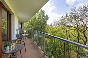 Apartment, 2 Bedrooms, 2 Bathrooms, Beachside | Balcony