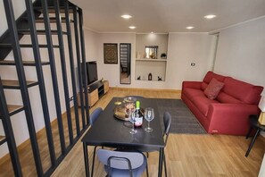 Interior - 1 Bedroom Apartment in Catania (Catania)