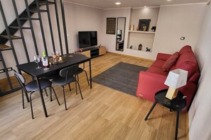 Living area - 1 Bedroom Apartment in Catania (Catania)
