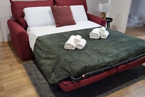 1 bedroom, iron/ironing board, WiFi, bed sheets - 1 Bedroom Apartment in Catania (Catania)