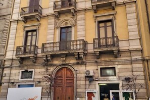 Exterior detail - 1 Bedroom Apartment in Catania (Catania)