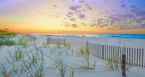 Una playa cerca