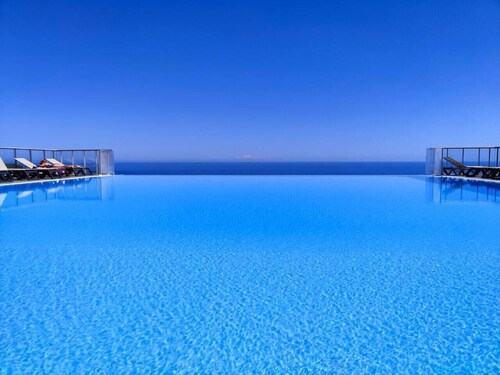 Luxe vue mer piscine Monaco